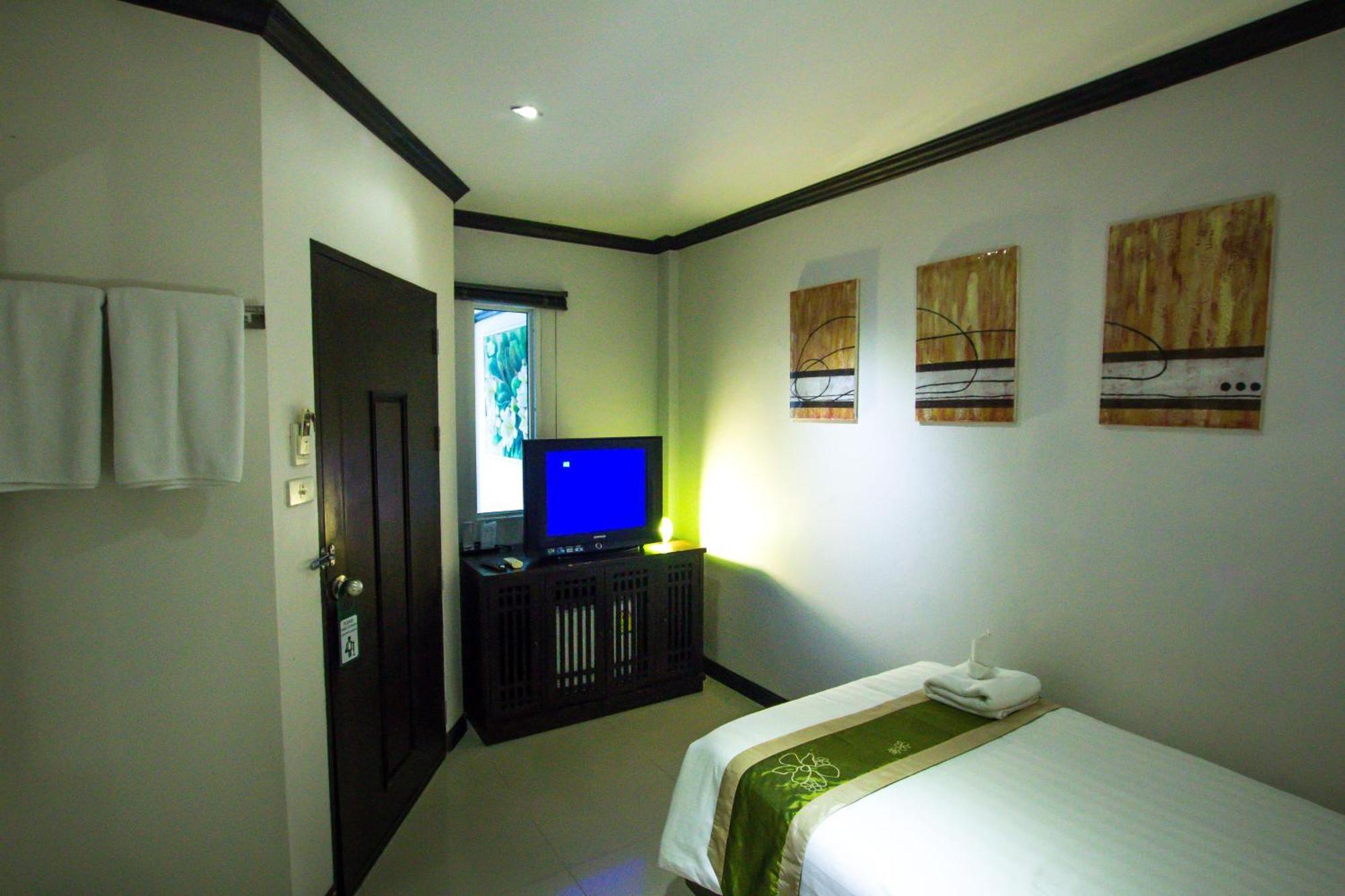 Queen Boutique Hotel Chaweng Экстерьер фото