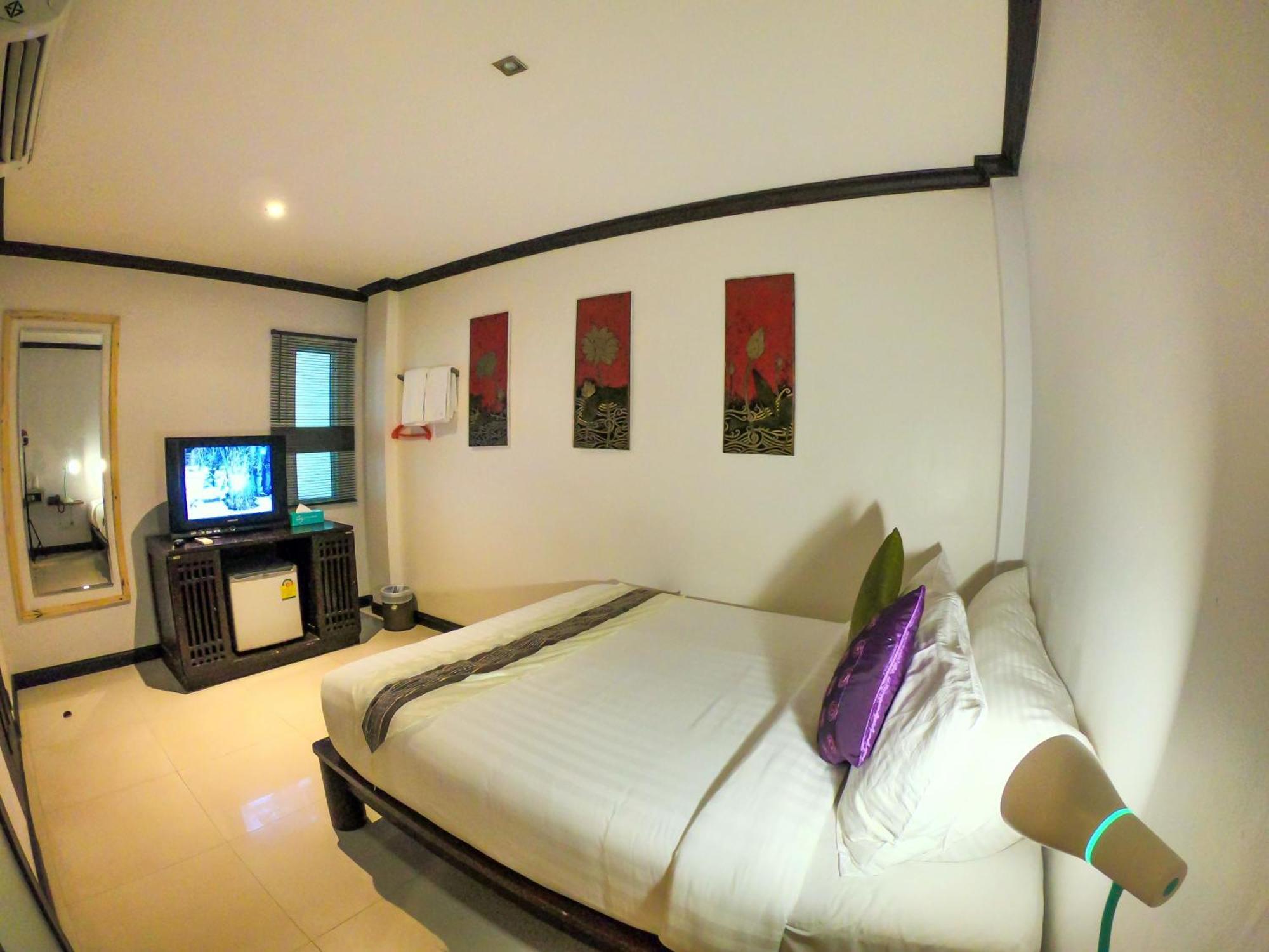 Queen Boutique Hotel Chaweng Экстерьер фото